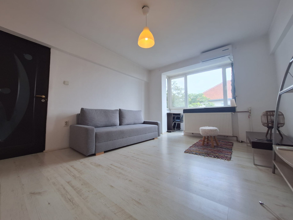 Apartament spatios si confortabil, 2 camere, semidecomandat, 52 mp - Complex
