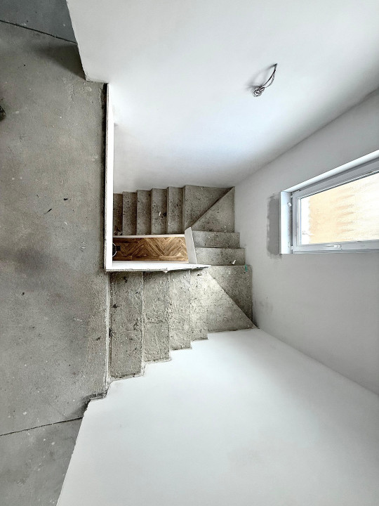 Duplex spatios  5 camere, 125,4 mp utili, in Urseni - confort si liniste