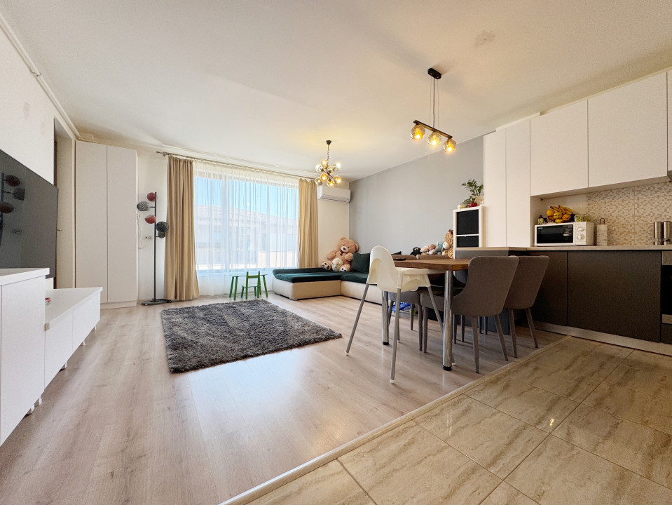 Apartament 2 camere 53mp utili + balcon 8mp, Lift  -Zona ESO, Giroc