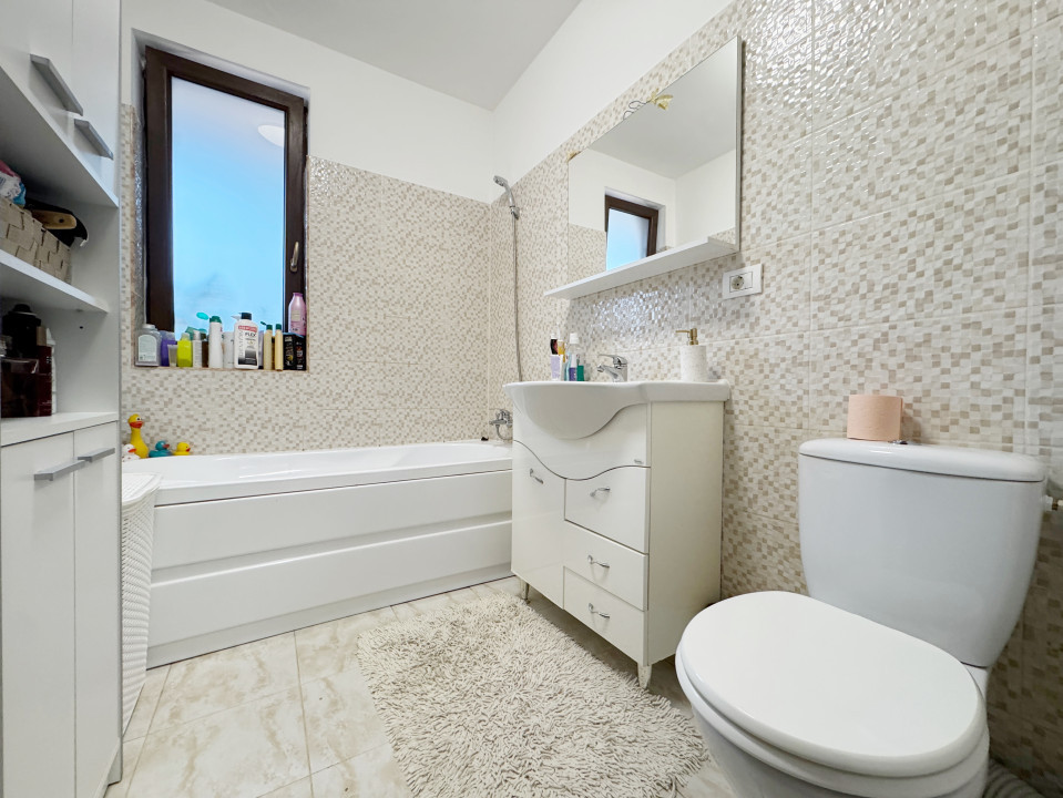 Apartament 2 camere 53mp utili + balcon 8mp, Lift  -Zona ESO, Giroc