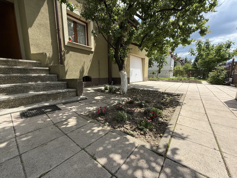 Aventura pe Etaje, casa individuala, 204 mp utili, garaj - Girocului