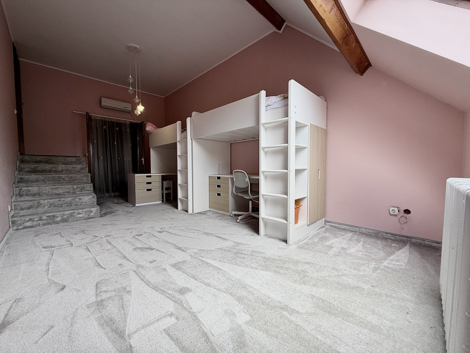 Aventura pe Etaje, casa individuala, 204 mp utili, garaj - Girocului