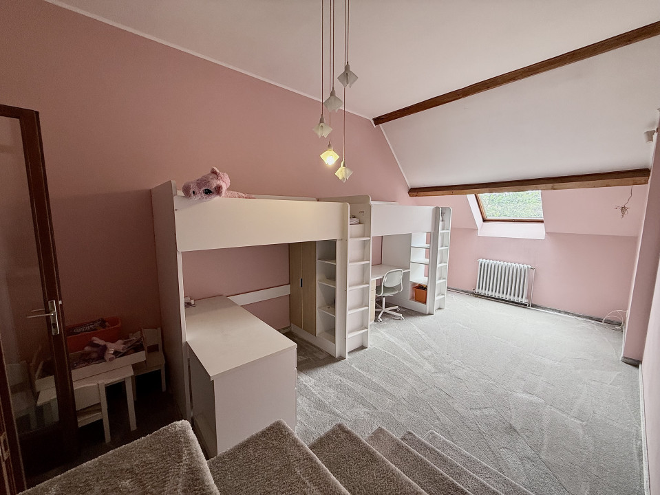 Aventura pe Etaje, casa individuala, 204 mp utili, garaj - Girocului