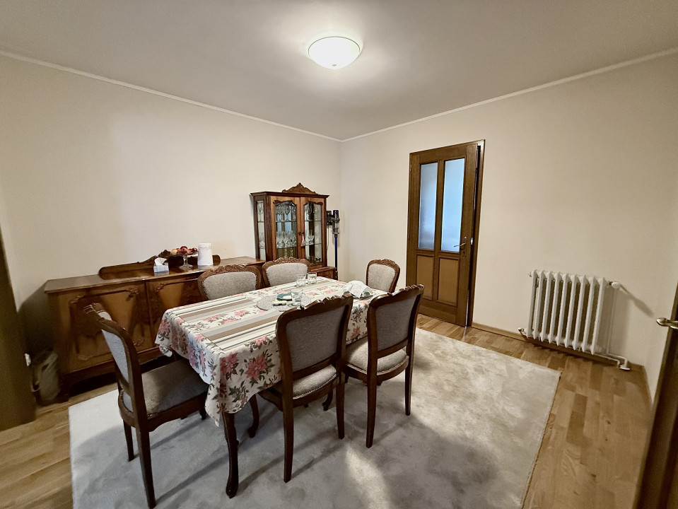Aventura pe Etaje, casa individuala, 204 mp utili, garaj - Girocului