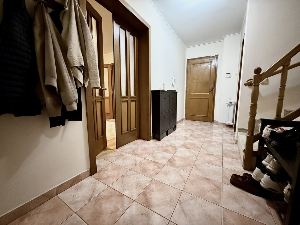 Aventura pe Etaje, casa individuala, 204 mp utili, garaj - Girocului