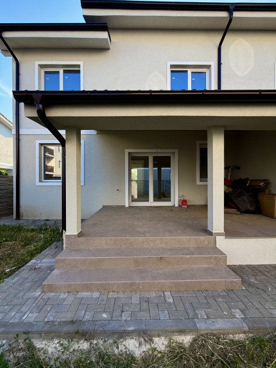 Duplex Stil Mediteranean, 110 mp utili, terasa 16 mp - Chisoda