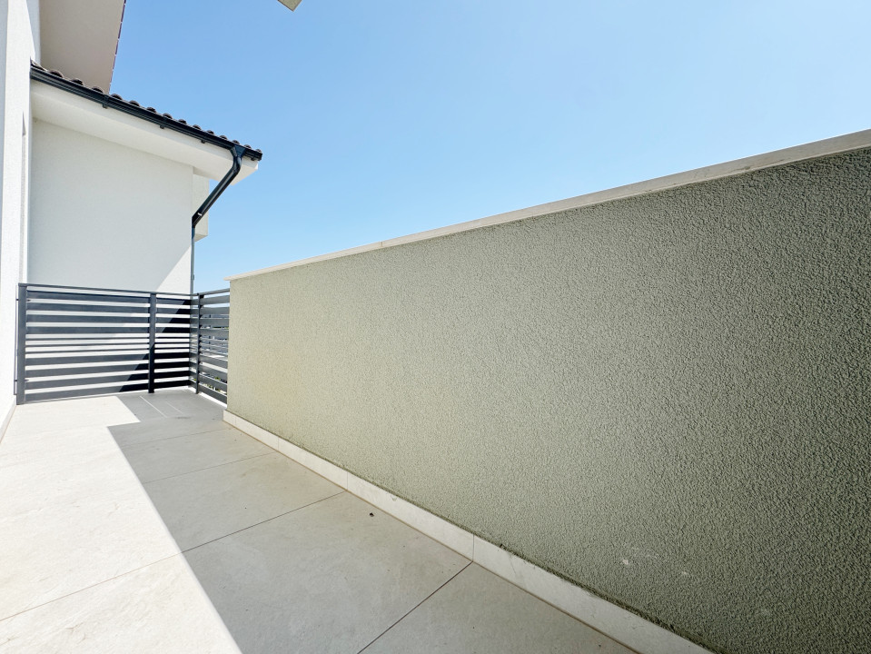 Duplex EXCLUSIVIST, 120mp utili +terase, 5 camere, izolat fonic, Giroc