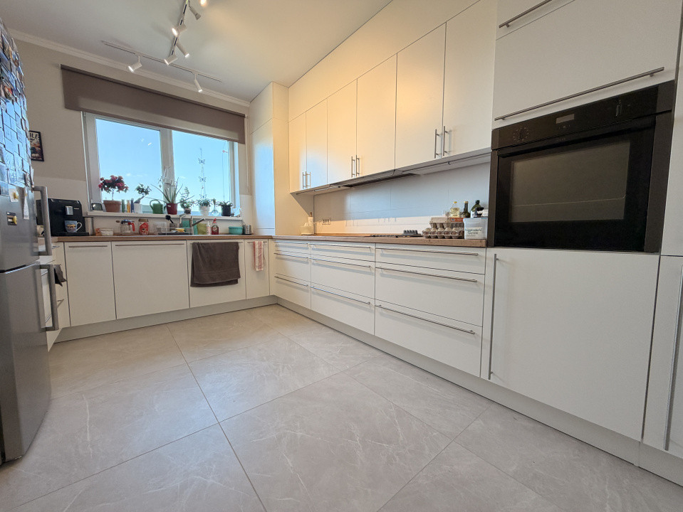 Duplex 5 camere, 120 mp, teren 303 mp -GIROC-COMISION 0%