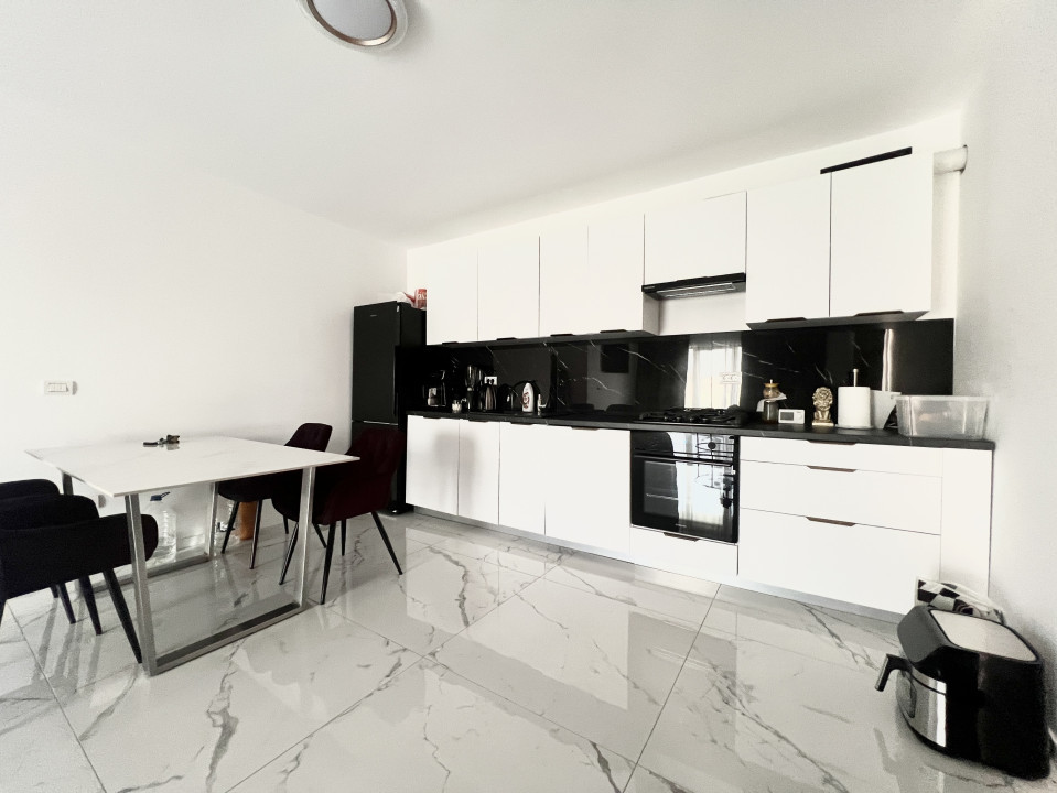 Duplex 3 camere, 102 mp, 200mp teren, constructie noua - Giarmata Mare