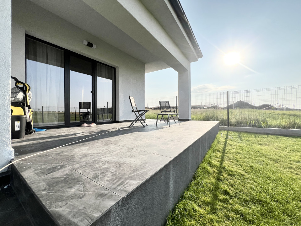 Duplex 3 camere, 102 mp, 200mp teren, constructie noua - Giarmata Mare