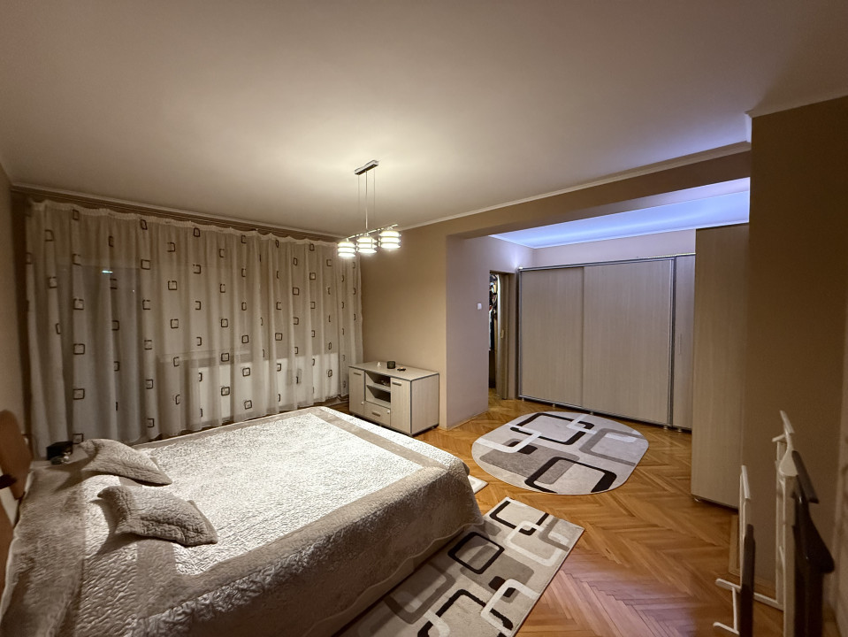 Atelierul lui Davinci, 3 garaje, 500 mp utili, COMISION 0% - Chisoda
